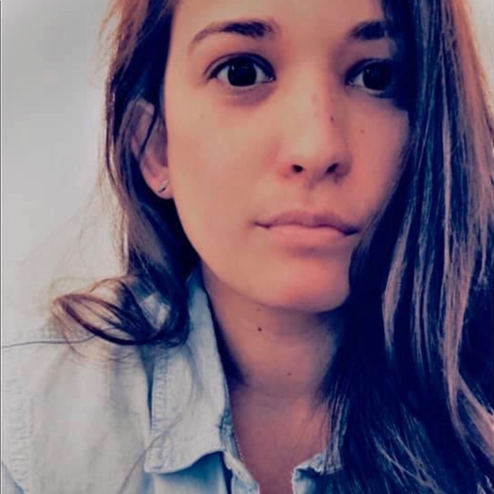 Meet your Posher, Jenn